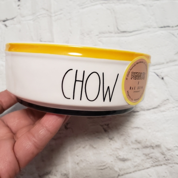 Rae Dunn X Peanuts Cat Food/Water Plate. - Picture 2 of 6